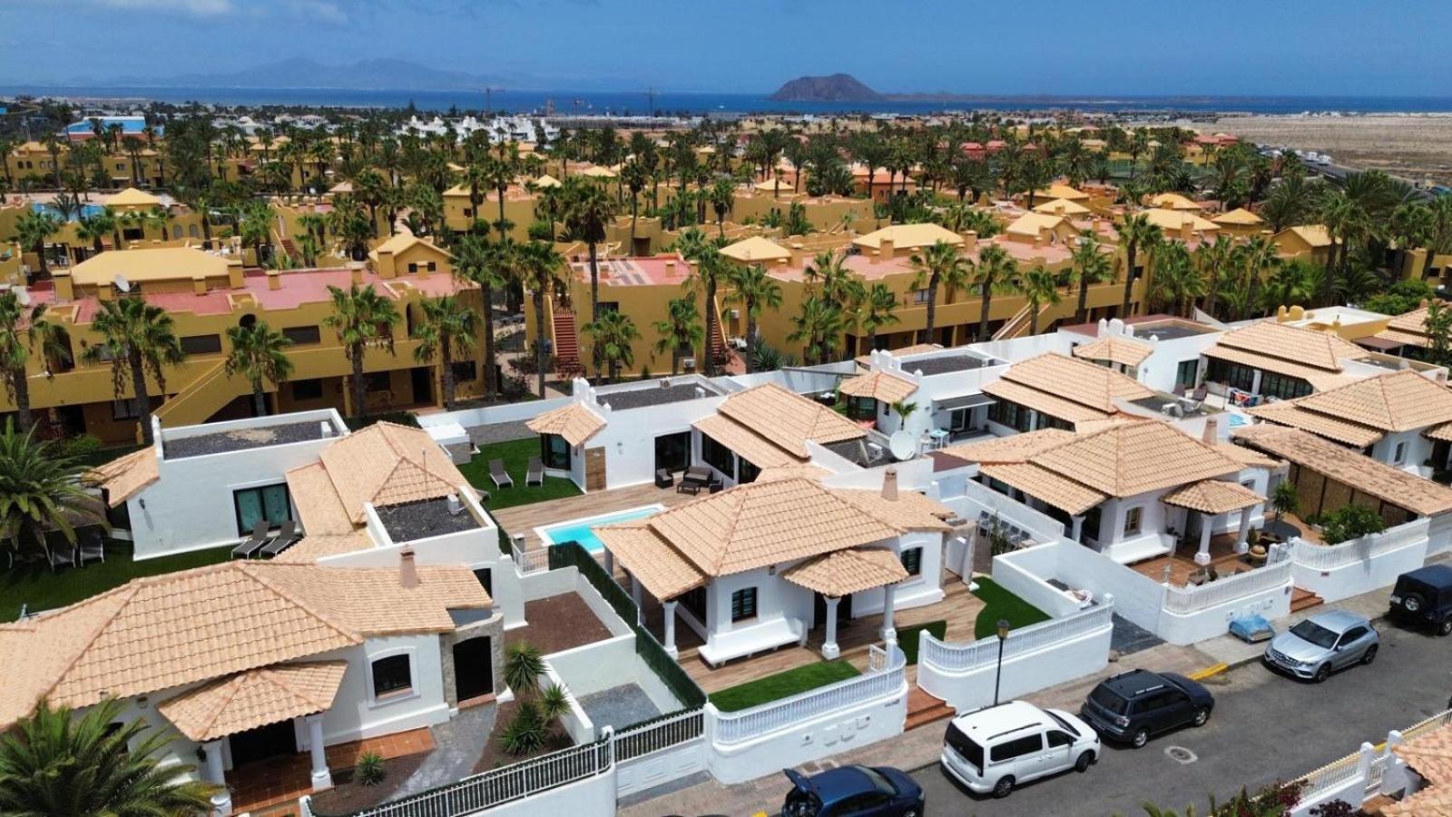 Villa Relax Deluxe Private Pool Corralejo By Holidays Home Εξωτερικό φωτογραφία
